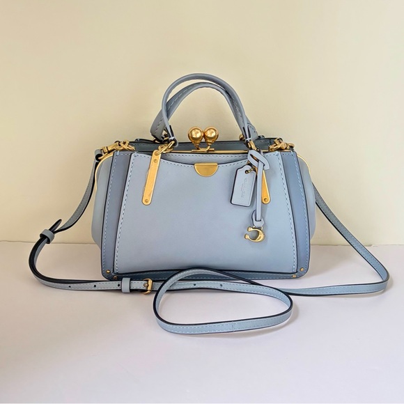 Coach Handbags - COACH Kisslock Dreamer 21 Bag Baby Blue